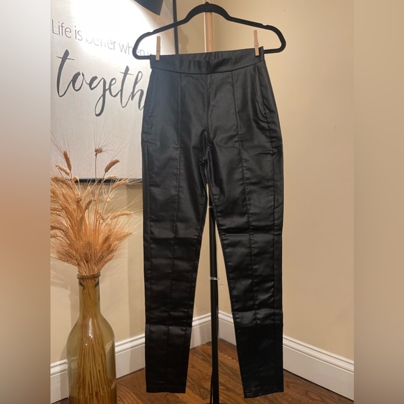 Shein High Stretch Cropped Leather Look Leather Skinny Jeans - Picture 2 of 9